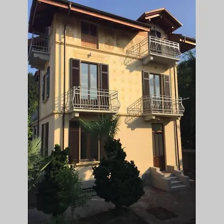 Apartamento Luminoso In A *